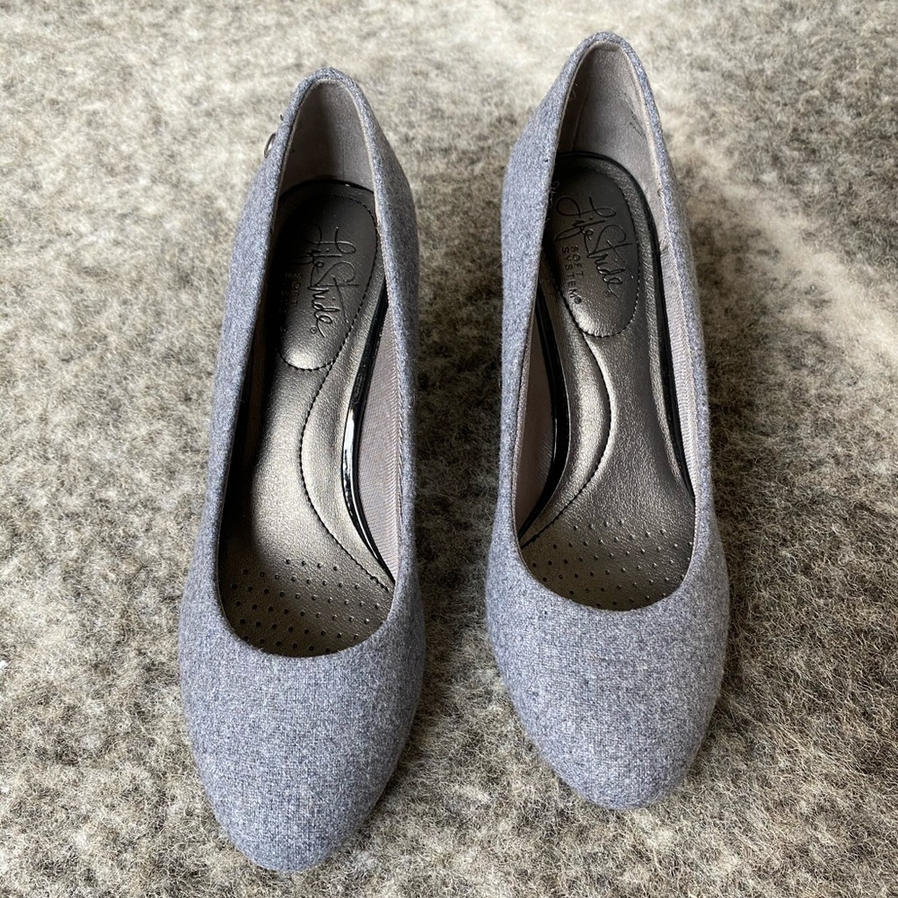Life Stride - Soft System Sz. 6 1/2 Gray Wool Heel